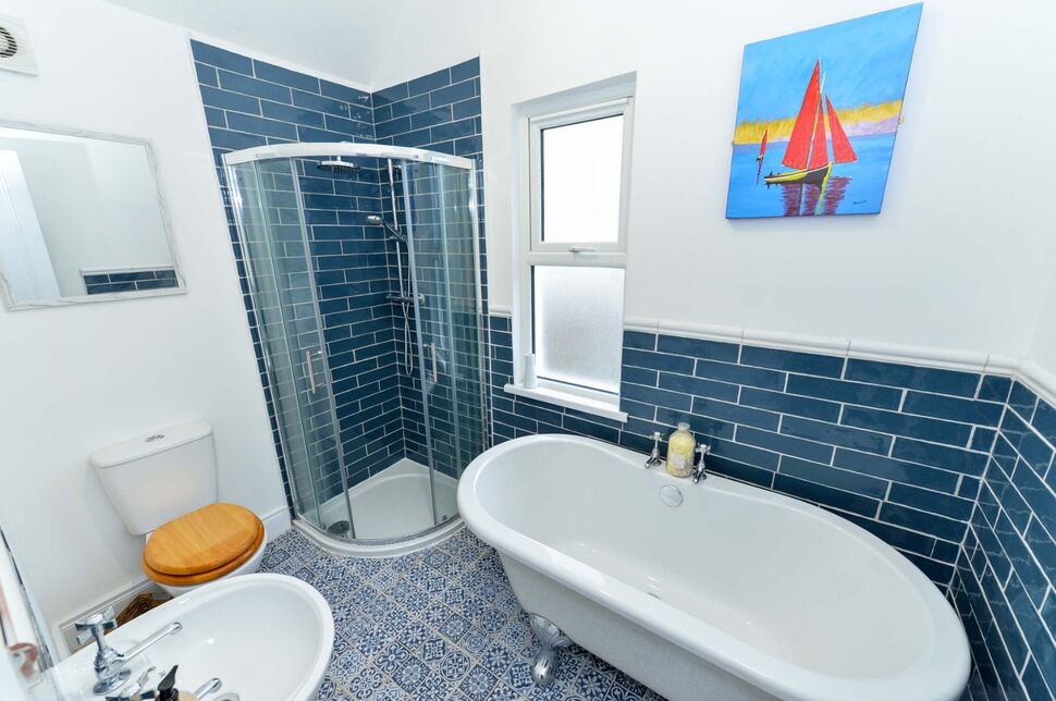 3 bedroom Semi Detached House for sale, Martinez Avenue, Belfast, BT5 £325,000