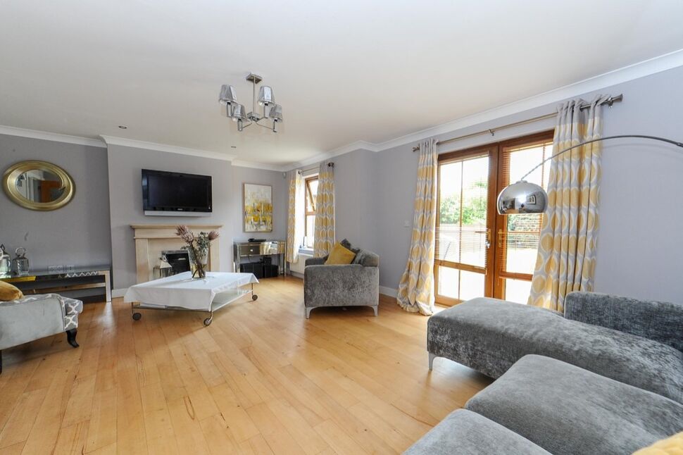 4 bedroom Semi Detached House for sale, Motte Lodge East Link Road