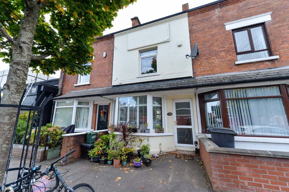 Main image of 3 bedroom Mid Terrace House for sale, Bloomfield Avenue, Belfast, County Antrim, BT5