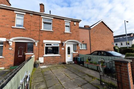 3 bedroom End Terrace House for sale