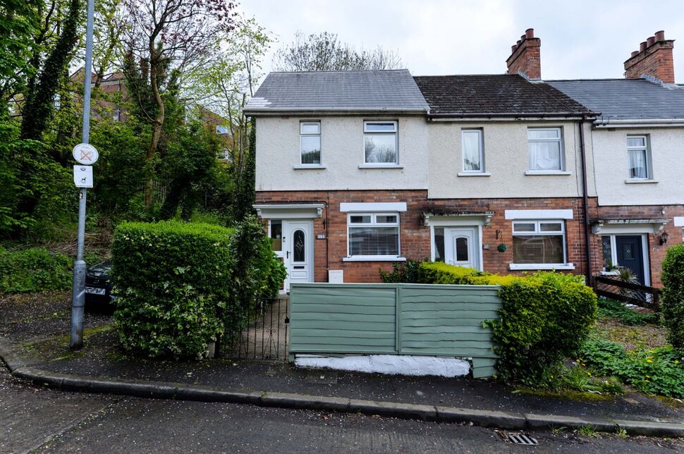3 bedroom End Terrace House for sale