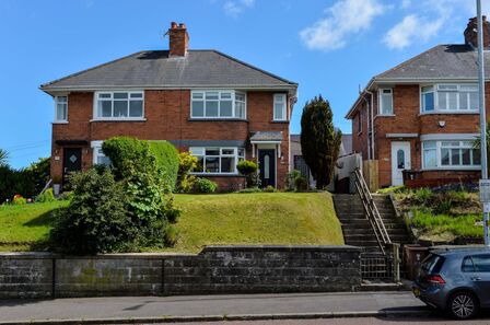 Holywood Road, 3 bedroom Semi Detached House for sale, £249,950