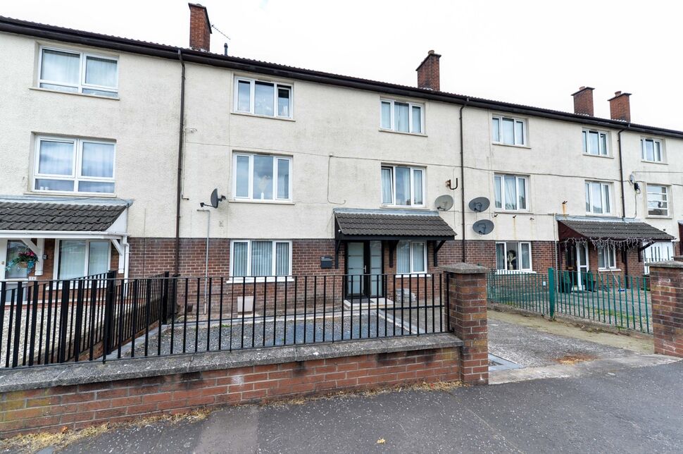 Main image of 2 bedroom Flat for sale, Whincroft Road, Belfast, County Antrim, BT5