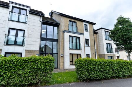 2 bedroom  Flat to rent