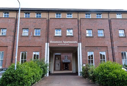2 bedroom  Flat to rent