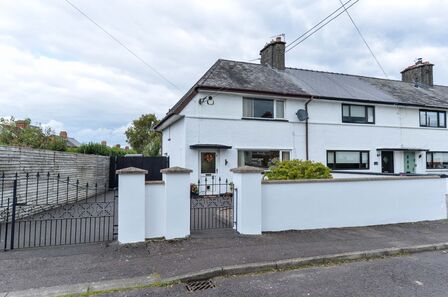 2 bedroom End Terrace House for sale