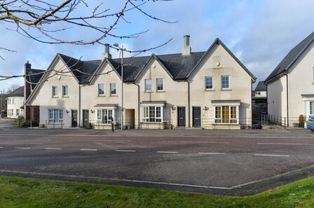 Millmount Village Square, 2 bedroom Mid Terrace House for sale, &pound;225,000