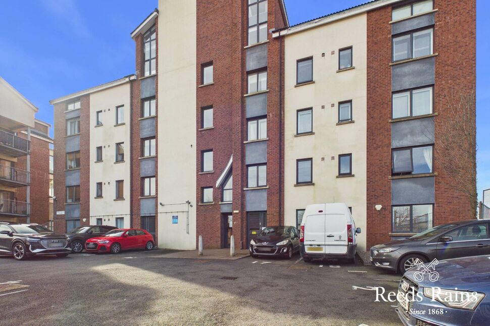 Main image of 2 bedroom Flat for sale, Short Strand, Belfast, County Antrim, BT5