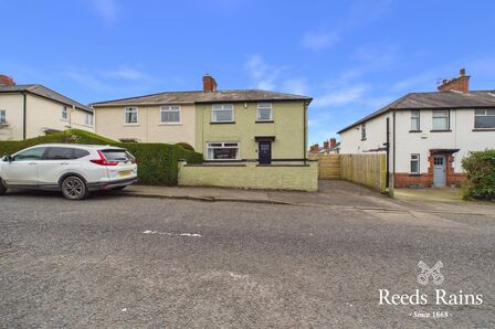 Ardgreenan Drive, 3 bedroom Semi Detached House for sale, &pound;310,000