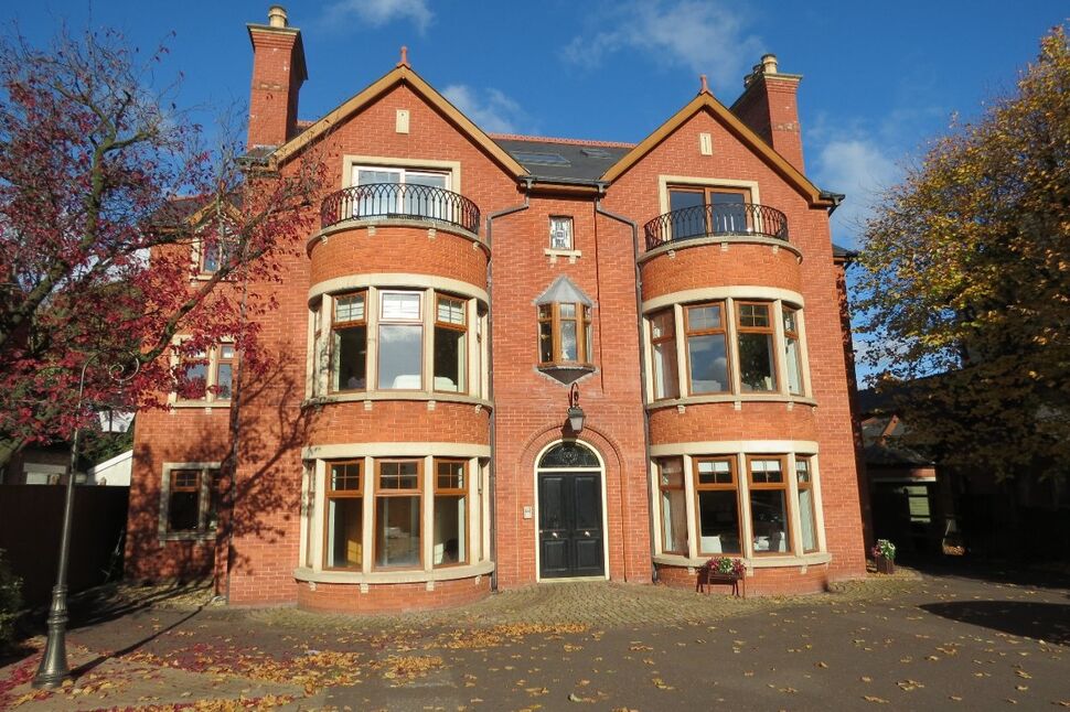Main image of 2 bedroom Flat to rent, Upper Newtownards Road, Belfast, BT4