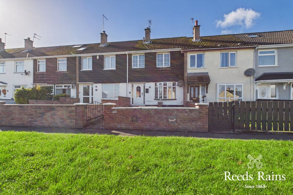 Main image of 3 bedroom Mid Terrace House to rent, Inchmarnock Drive, Dundonald, County Down, BT16