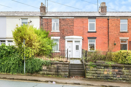 Albert Terrace, 2 bedroom Mid Terrace House to rent, £825 pcm
