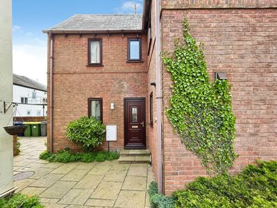 2 bedroom Flat to rent