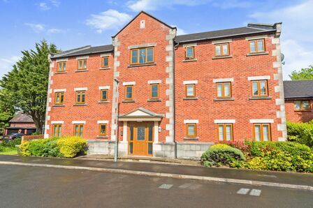 2 bedroom Flat to rent