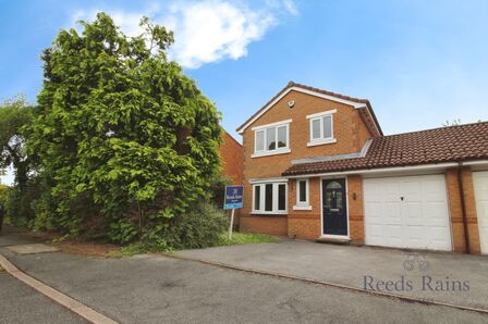 Jasmine Road, 3 bedroom Link Detached House to rent, £1,275 pcm