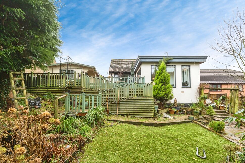 2 bedroom Detached Bungalow for sale, Bankhead Lane, Hoghton, PR5 £