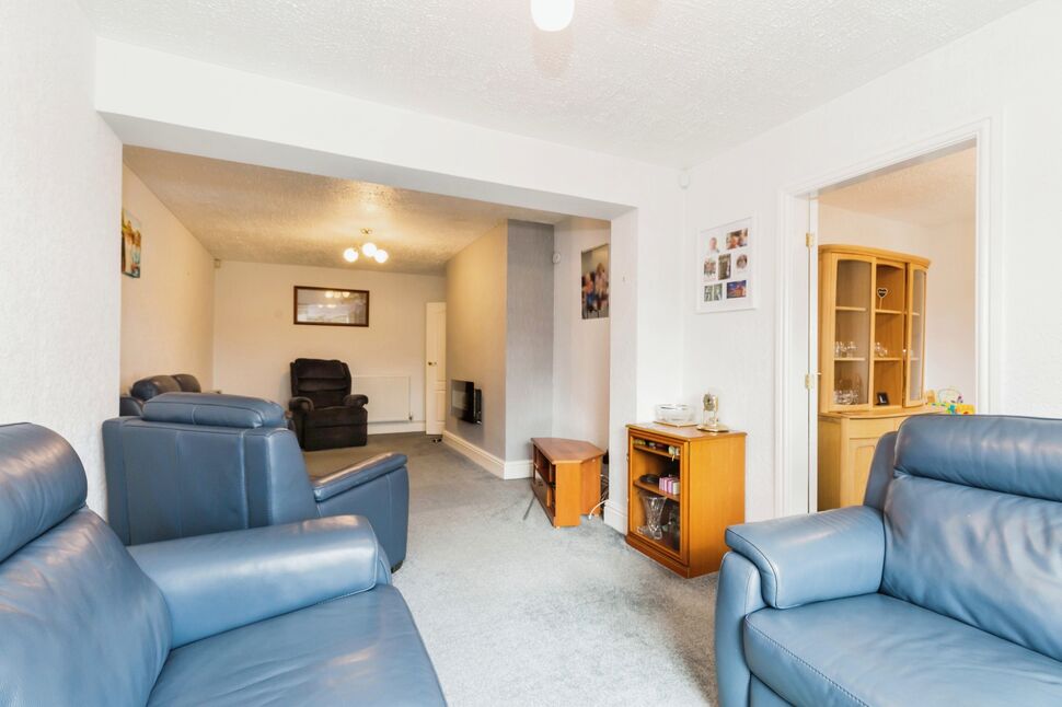 2 bedroom Semi Detached Bungalow for sale, Coniston Drive, Waltonle