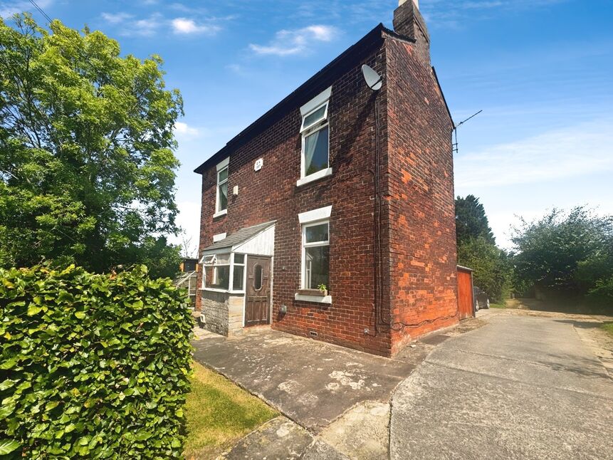 Main image of 4 bedroom Detached House for sale, Gregson Lane, Hoghton, Lancashire, PR5