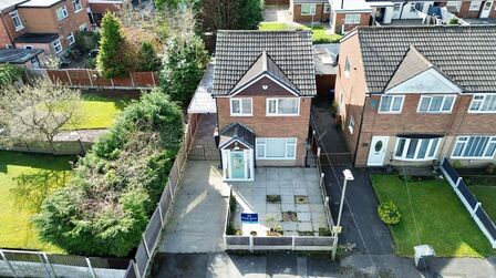 3 bedroom Detached House for sale