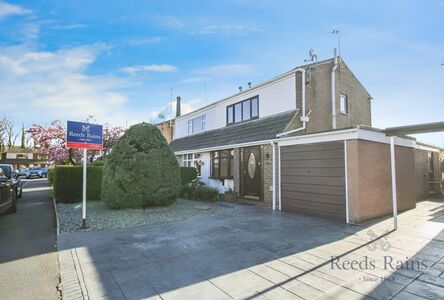 Bannister Hall Crescent, 3 bedroom Semi Detached House to rent, £1,050 pcm