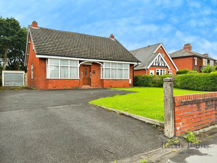 Main image of 2 bedroom Detached Bungalow for sale, Chorley Road, Walton-le-Dale, Lancashire, PR5