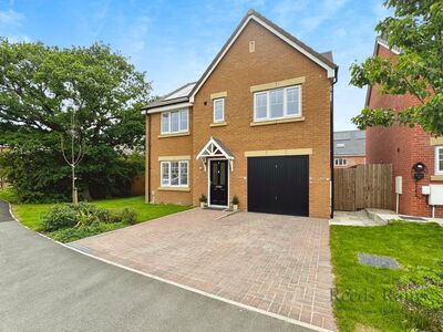 5 bedroom Detached House for sale