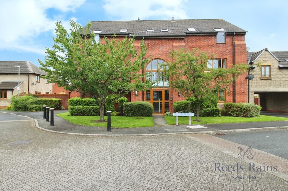 Main image of 2 bedroom Flat to rent, Fareham Close, Walton-le-Dale, Lancashire, PR5