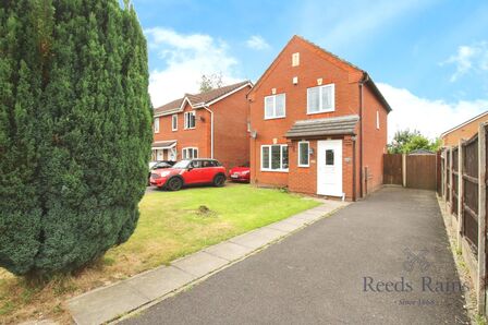 Ilway, 3 bedroom Detached House to rent, £1,175 pcm