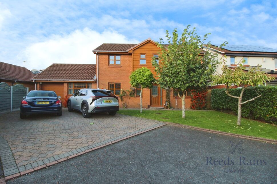 Main image of 4 bedroom Detached House to rent, Fellway Close, Lostock Hall, Lancashire, PR5