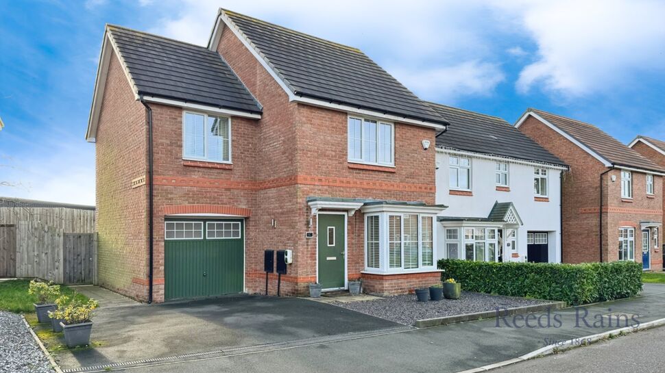 Main image of 3 bedroom Detached House for sale, Spinners Avenue, Bamber Bridge, Lancashire, PR5