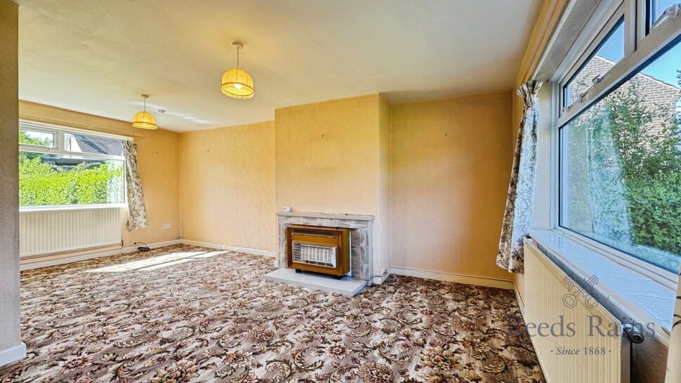 Lounge / Dining Room