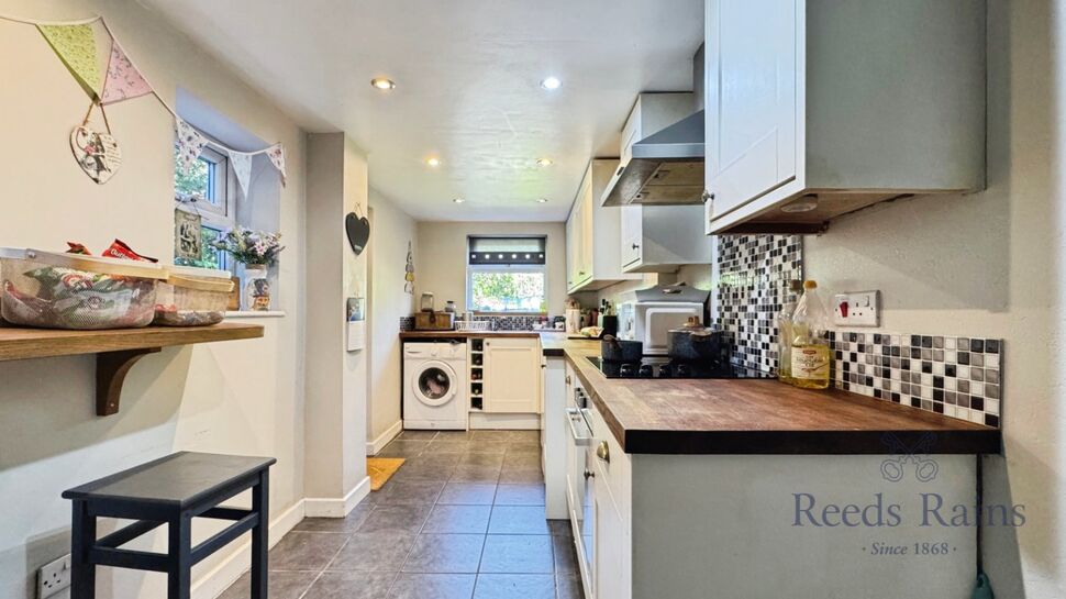 Kitchen / Breakfast Room