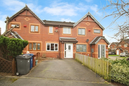 Skipton Close, 2 bedroom Mid Terrace House for sale, &pound;155,000