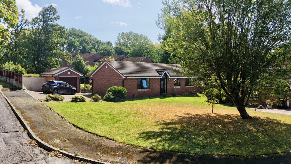 Main image of 2 bedroom Detached Bungalow for sale, Little Banks Close, Bamber Bridge, Lancashire, PR5