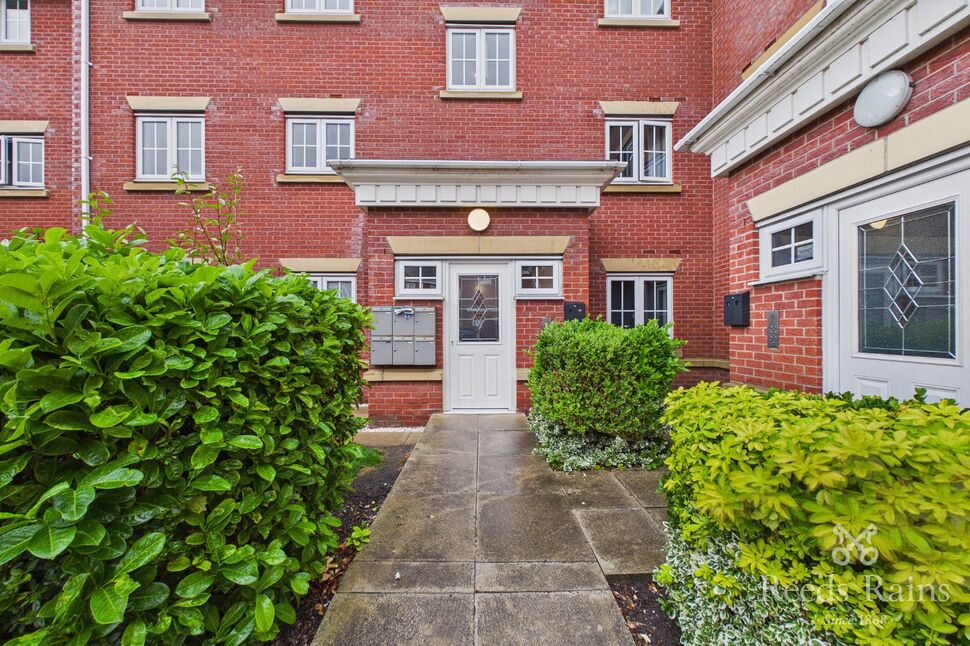 Main image of 2 bedroom Flat for sale, Firbank, Bamber Bridge, Lancashire, PR5