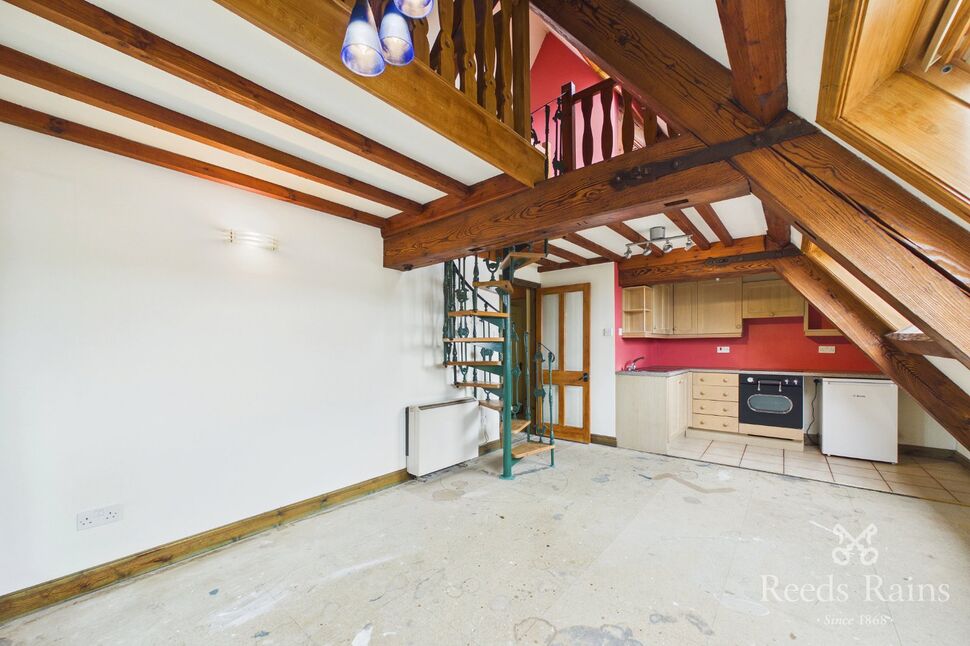 Open Plan Lounge Kitchen