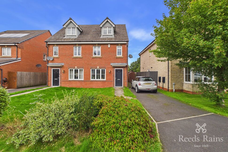 Main image of 3 bedroom Semi Detached House for sale, Oak Leaf Drive, Bamber Bridge, Lancashire, PR5