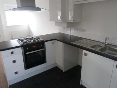 Coventry Road, 2 bedroom Flat to rent, &pound;800 pcm