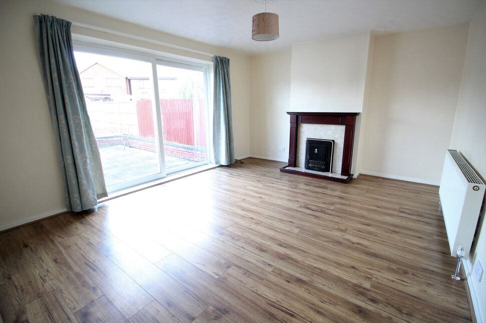 Lounge / Dining Room
