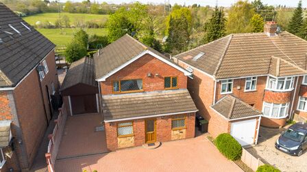 Vicarage Lane, 5 bedroom Detached House for sale, £395,000