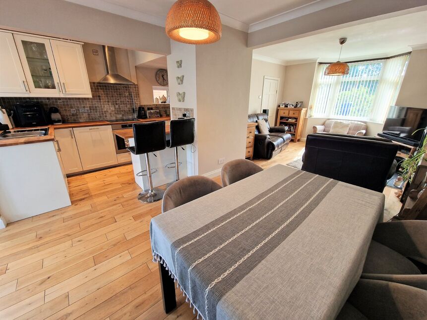 3 bedroom Semi Detached House for sale, Hospital Lane, Bedworth, CV12