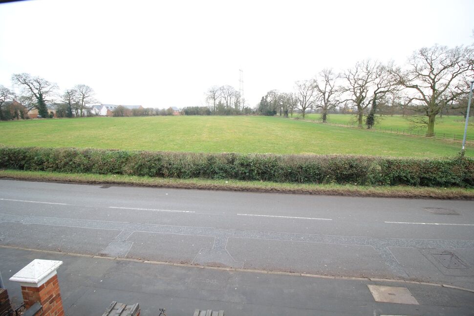 2 bedroom Semi Detached House for sale, School Lane, Exhall, CV7 £165,000