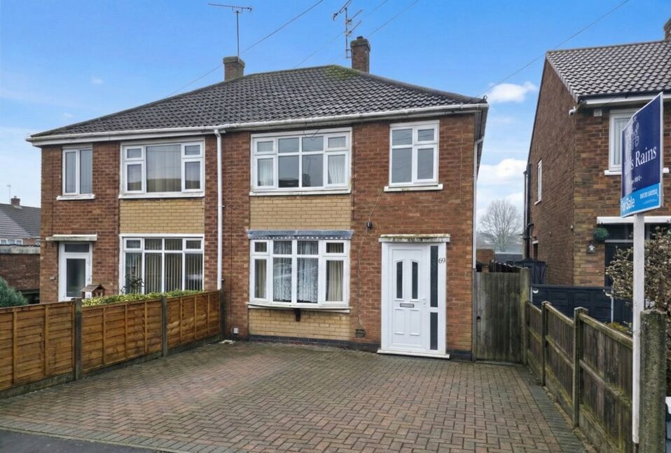 Main image of 3 bedroom Semi Detached House for sale, Deans Way, Coventry, Warwickshire, CV7