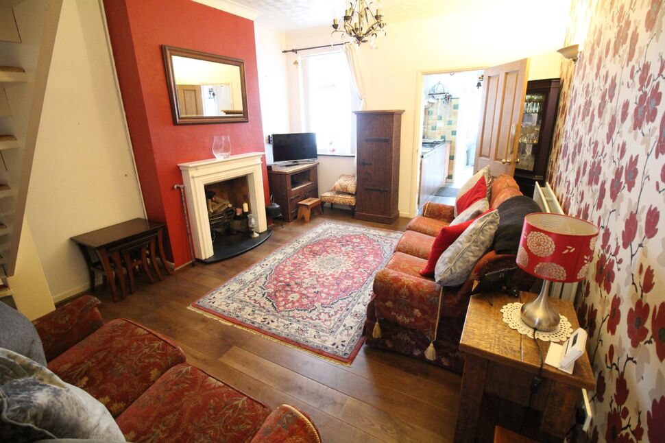 3 bedroom Mid Terrace House for sale, Wootton Street, Bedworth, CV12