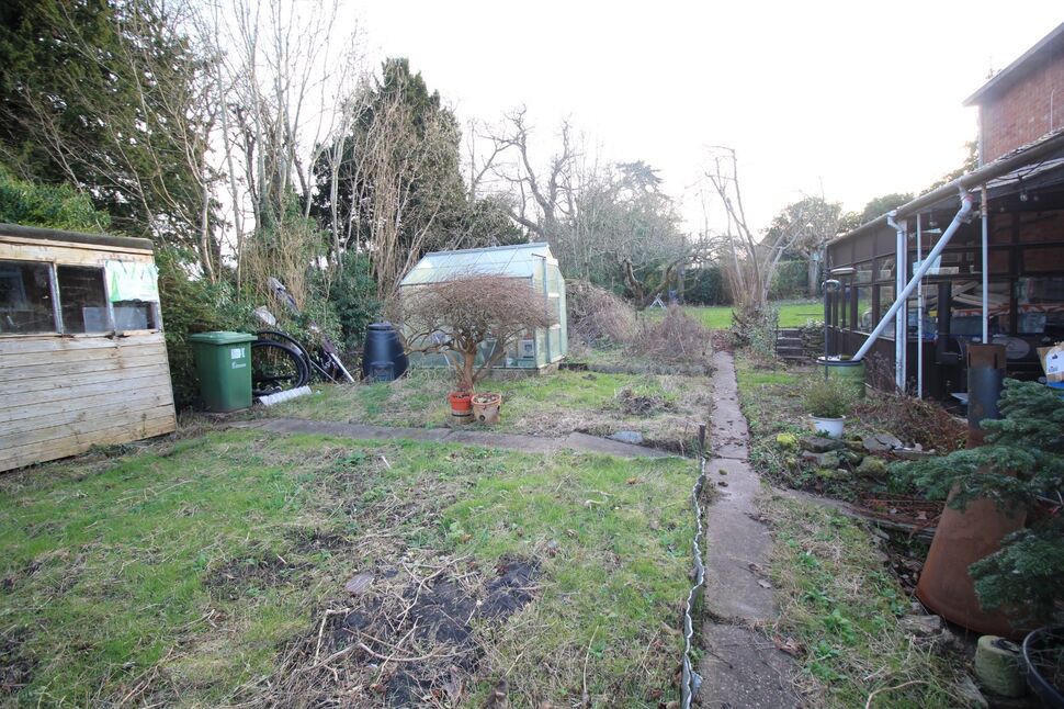 3 bedroom Detached House for sale, Close, Tachbrook, CV33 £425,000