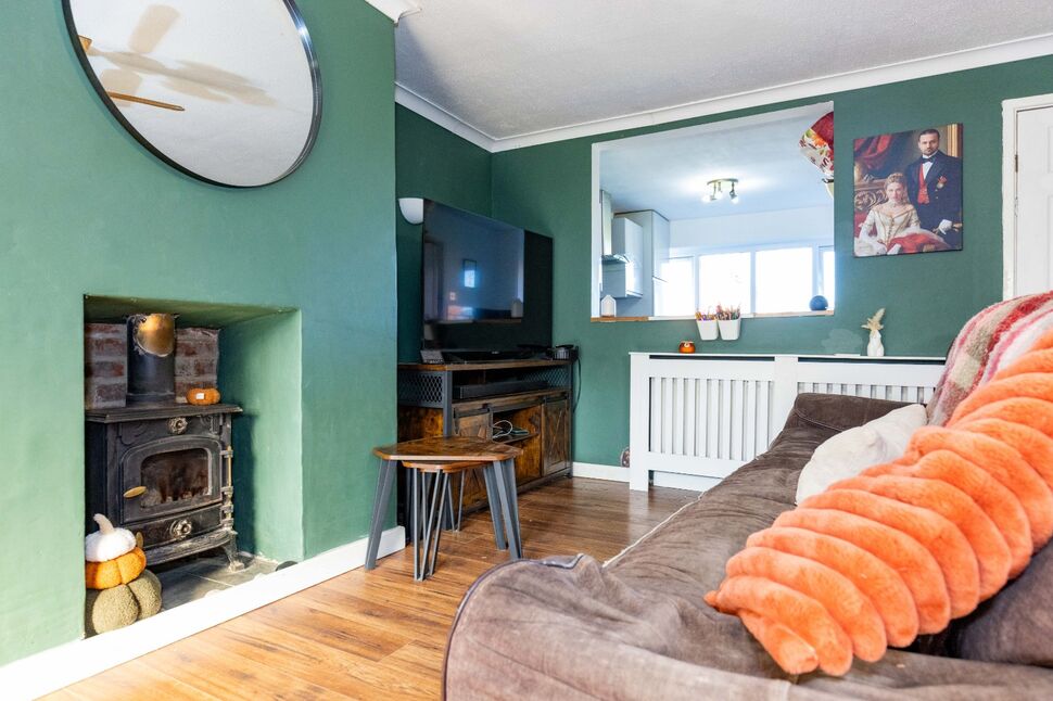 Lounge / Dining Room