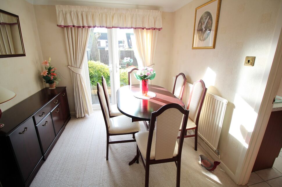 3 bedroom Link Detached House for sale, Lakeside, Bedworth, CV12 £270,000