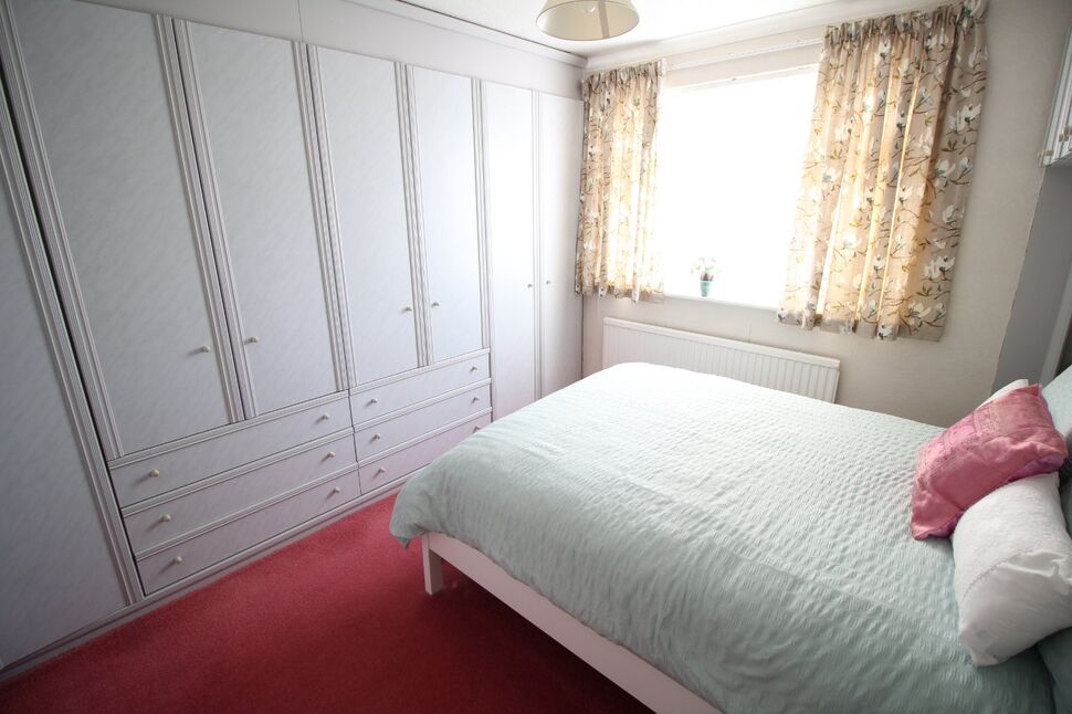 3 bedroom Link Detached House for sale, Lakeside, Bedworth, CV12 £270,000