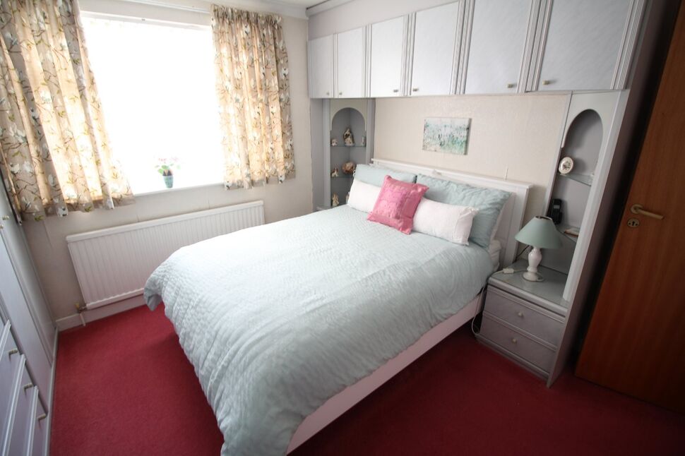 3 bedroom Link Detached House for sale, Lakeside, Bedworth, CV12 £270,000