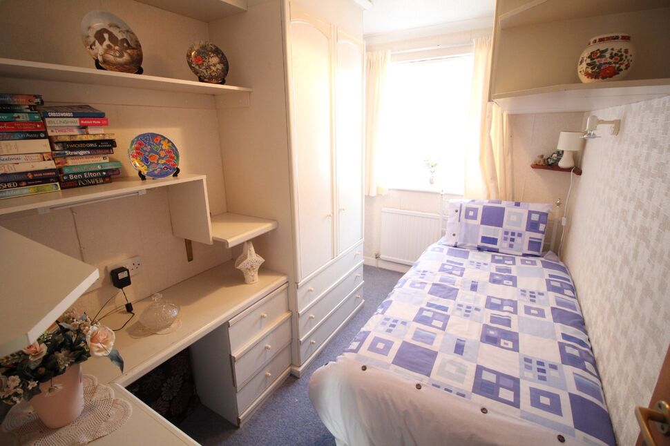 3 bedroom Link Detached House for sale, Lakeside, Bedworth, CV12 £270,000